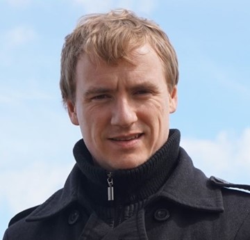 Headshot of Mike Johnson 